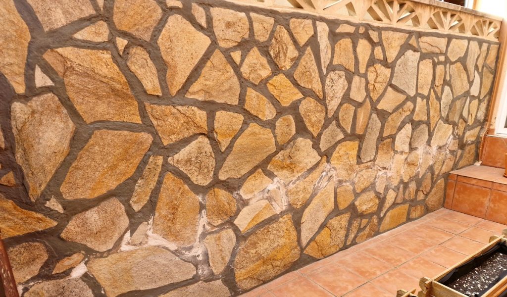 stone efflorescence