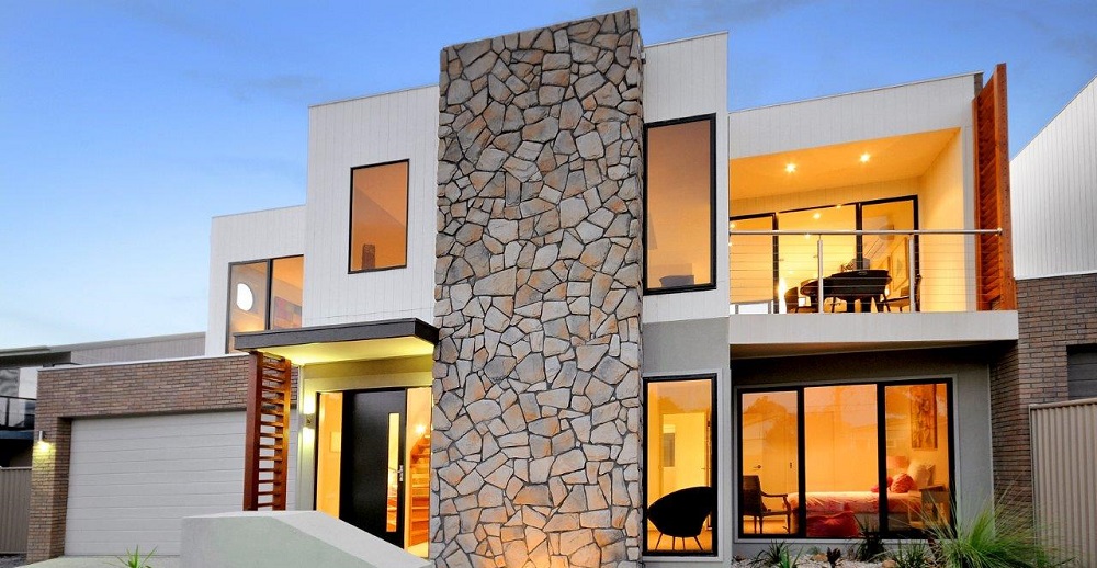 Facade stone for wet areas