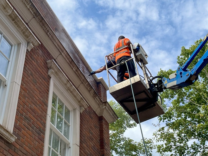 Washing building stone