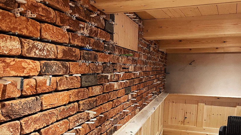 Stone installation mortar and adhesive